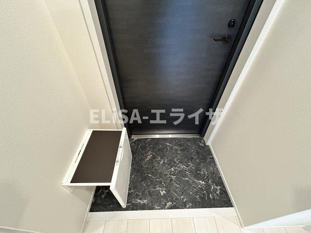 リオン　セレーナ　201の玄関