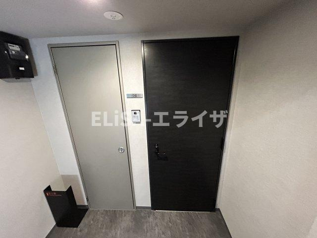 リオン　セレーナ　201の玄関