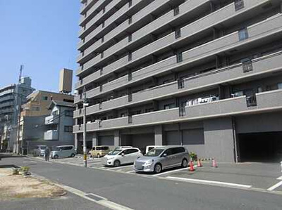 【周辺】 | フローレンス三篠プレステージ | 前面道路含む外観