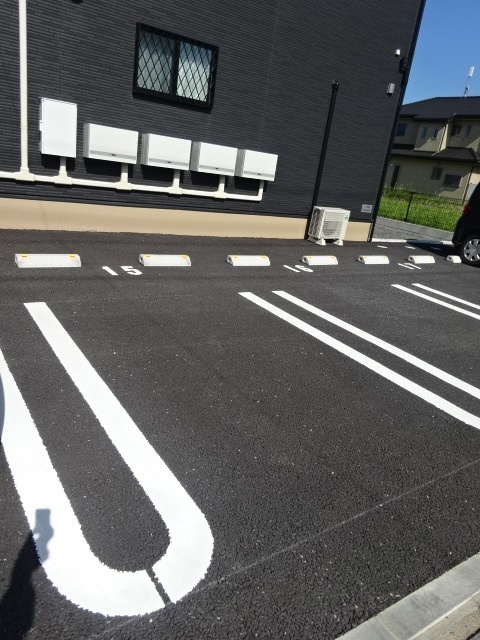 ライジングサンＢの駐車場|駐車場