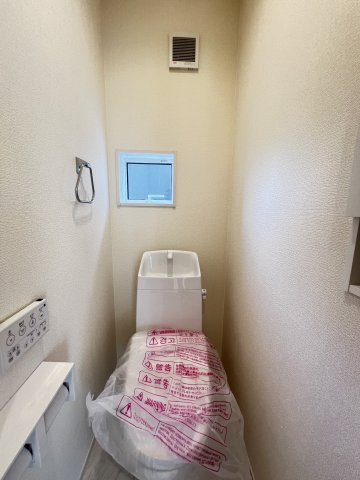 桜井市大福　全４棟のトイレ|ゆったりとした空間のトイレです