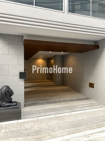 ライオンズ千代田岩本町ミレスKDAのエントランス