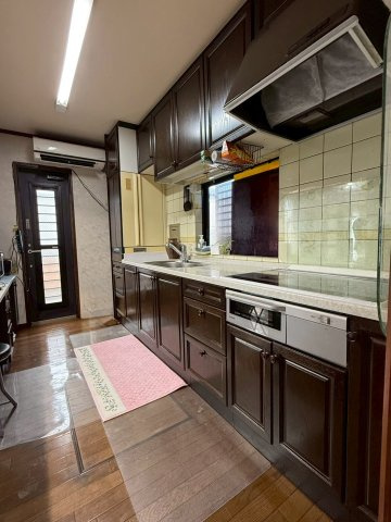 上田東町　戸建のキッチン