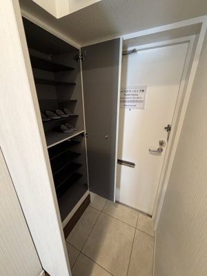 【玄関】 | セザール小平 | 大きなシューズボックスがあります(^^♪