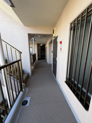 【その他共用部分】 | セザール小平 | 所在階の廊下の写真です。