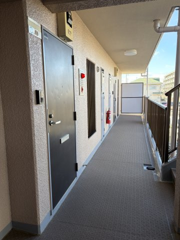 【その他共用部分】 | セザール小平 | 所在階の廊下の写真です。