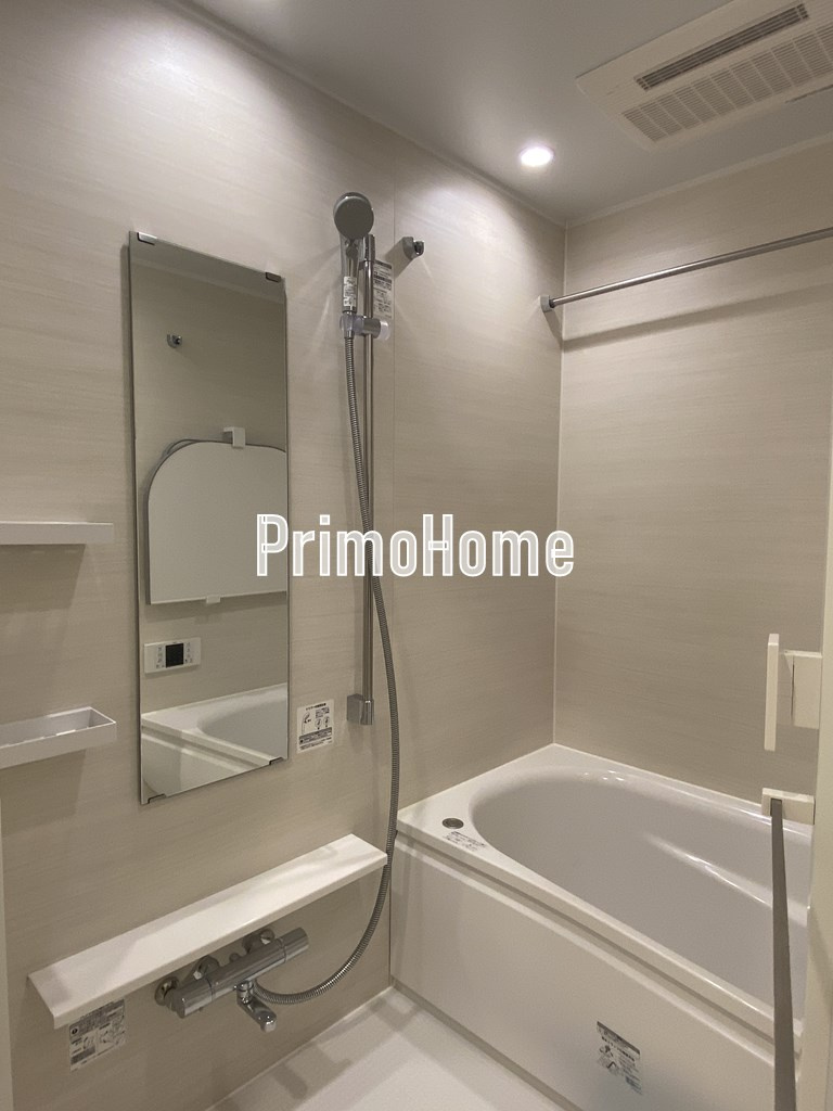 ライオンズ千代田岩本町ミレスKDAの浴室