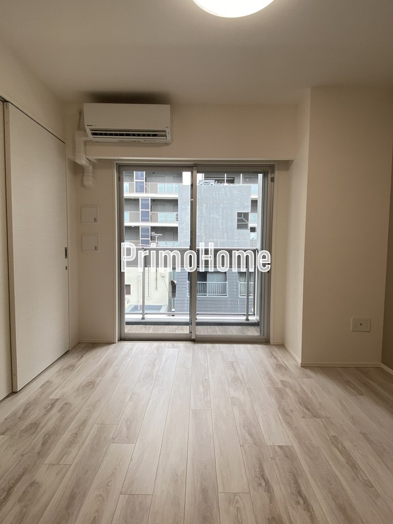 ライオンズ千代田岩本町ミレスKDAの居間・リビング