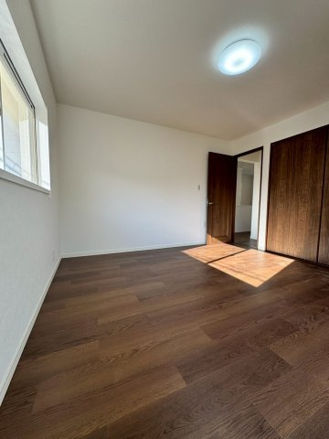 所沢市中富南4丁目中古戸建の洋室