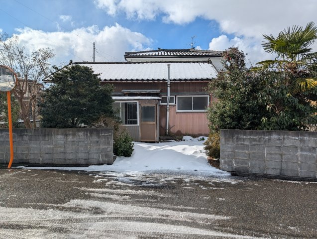 新発田市本町　約52坪の東南角地売地。の外観