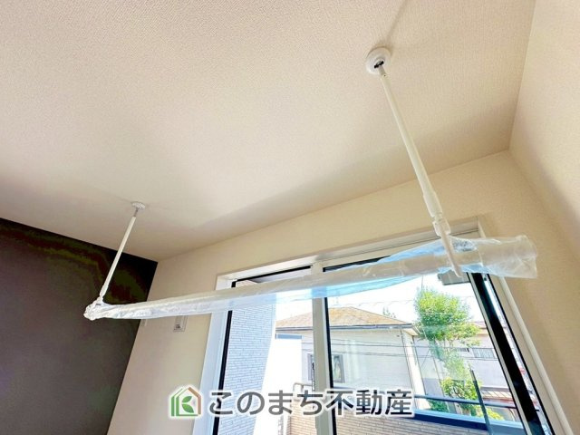 ブルーミングガーデン宇都宮市雀の宮6丁目の設備|雨でも安心！室内物干しも標準装備です♪
