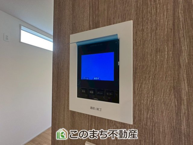 ブルーミングガーデン宇都宮市雀の宮6丁目の設備|ＴＶモニター付きインターホンで防犯面もしっかり安心♪
