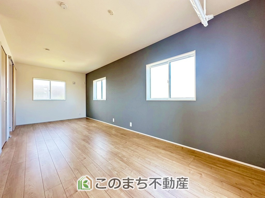 ブルーミングガーデン宇都宮市雀の宮6丁目の洋室|南向きで陽当たりの良い洋室♪風通しもよく快適です☆
