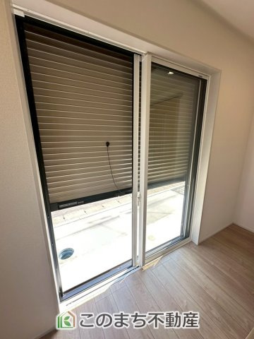ブルーミングガーデン宇都宮市雀の宮6丁目の設備|シャッター雨戸で防犯性アップ♪
