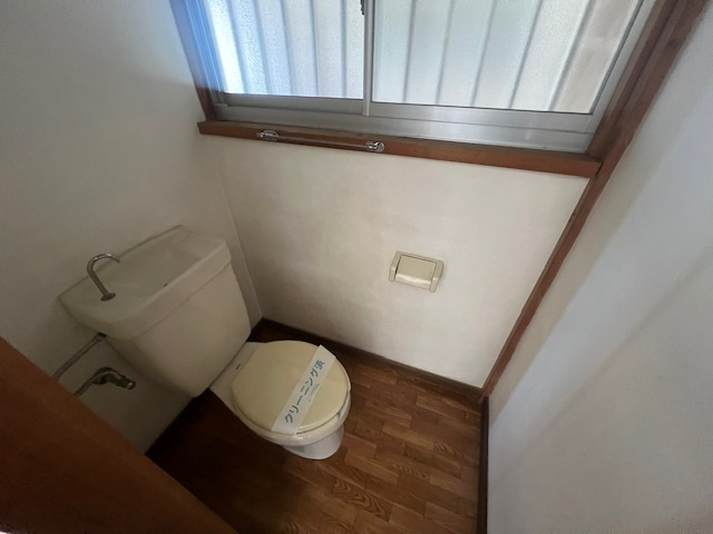 小金井市中町２丁目のアパートのトイレ