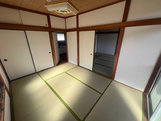 小金井市中町２丁目のアパートの和室