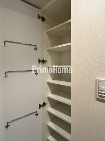 ブリリアイスト上野御徒町の収納