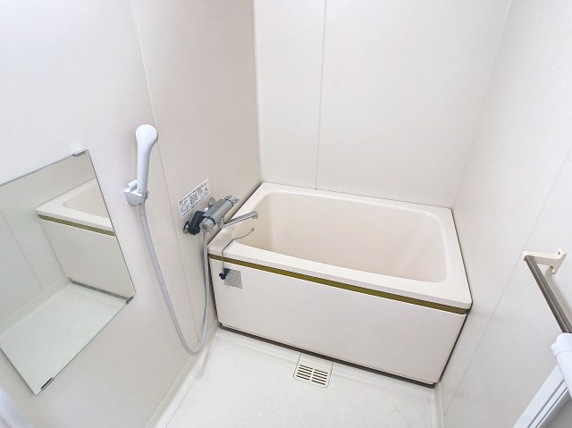 ラムセスＡ小白川の浴室|サンプル写真