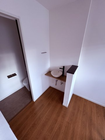 岩出市金池・中古戸建・54740のトイレ