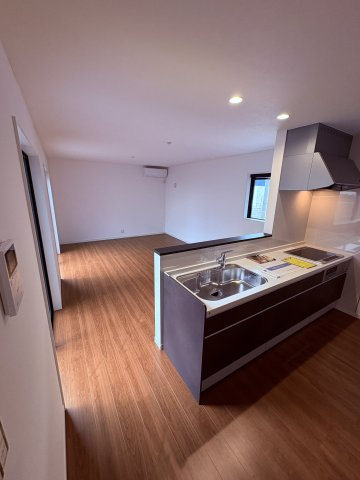岩出市金池・中古戸建・54740のキッチン