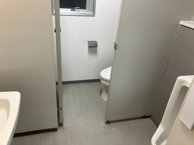 第２坂本ビル　3Fの玄関