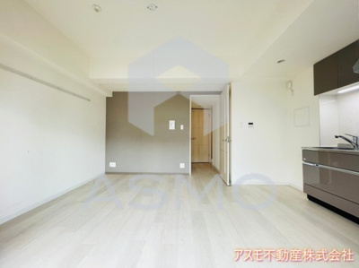 【居間・リビング】 | ウルバーノイリス | 同マンション別部屋　参考写真