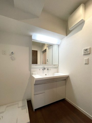 【洗面所】 | LEXUS GARDEN箱崎タワーズ EAST | シンプルで使いやすい洗面台です！