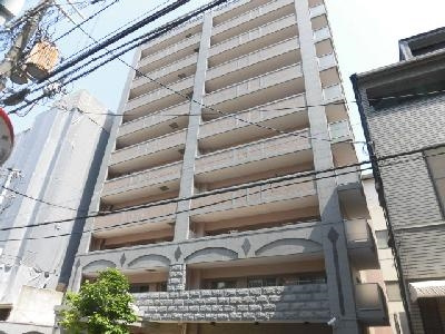 エステムプラザ京都四条烏丸の外観
