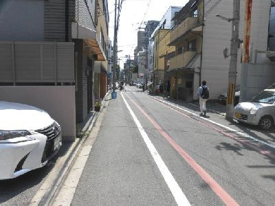 エステムプラザ京都四条烏丸の周辺|前面道路