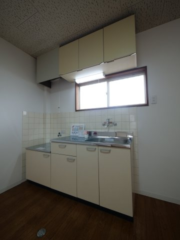 メゾンドいづみのキッチン|※写真は別の部屋のものです。