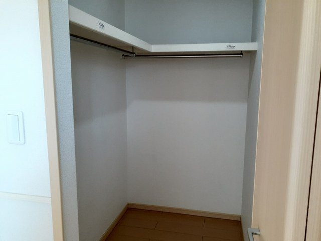 ブランシェントＡの収納