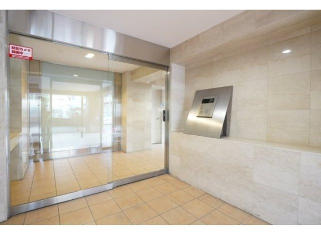 AzaleaHouse野方のロビー