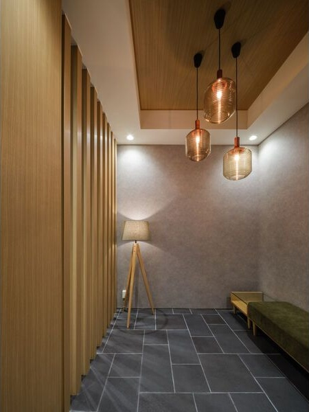 グラヴィス鶴舞のエントランス