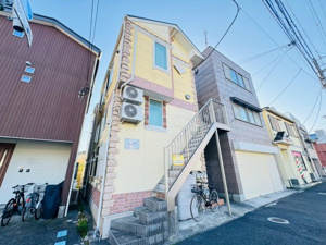 ルース衣笠の画像