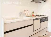 ハイマート横浜のキッチン|リノベーション物件　食洗器付きは嬉しい。