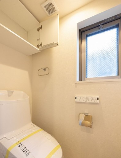 スカーラ池袋西のトイレ|スカーラ池袋西：ウォシュレット機能付きトイレです！