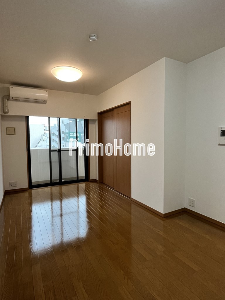 アイル秋葉原イーストの居間・リビング