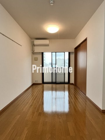 アイル秋葉原イーストの居間・リビング