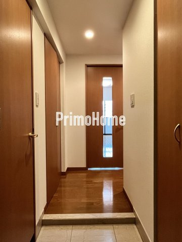 アイル秋葉原イーストの玄関