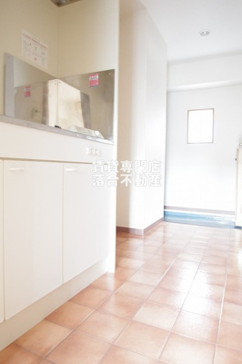 【キッチン】 | ENARIBLDⅢ | 清潔なキッチンまわり