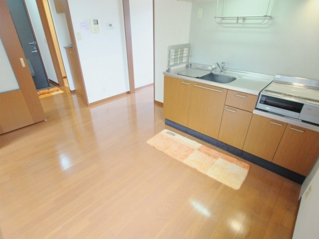 グルーンせせら　Ｃ棟のキッチン|※同じ間取りの別部屋のお写真です※