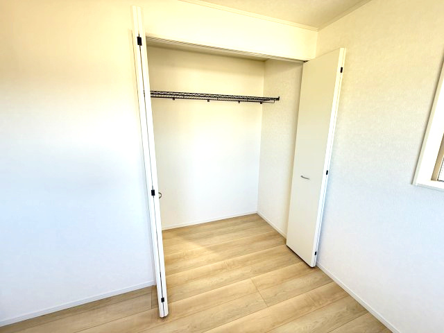 クレイドルガーデン高崎市箕郷町白川第2　4号棟の収納|2階洋室１収納です