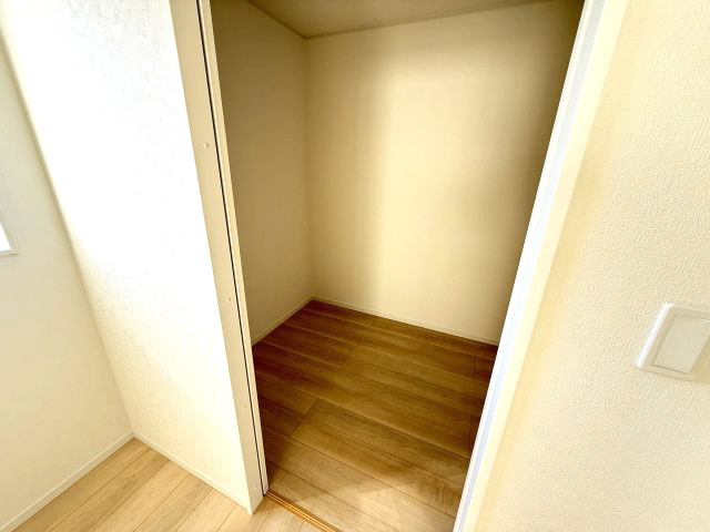 クレイドルガーデン高崎市箕郷町白川第2　4号棟の和室|1階和室です。4.5帖の広さです。