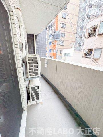 インボイス難波南レジデンスのバルコニー