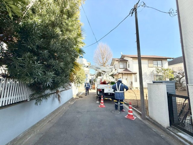 練馬区大泉学園町6丁目　建築条件無し売地の前面道路含む現地写真|2026.01.29撮影

現地ご見学希望・資料請求などお気軽にお問い合わせ下さい！
03-5990-5201
