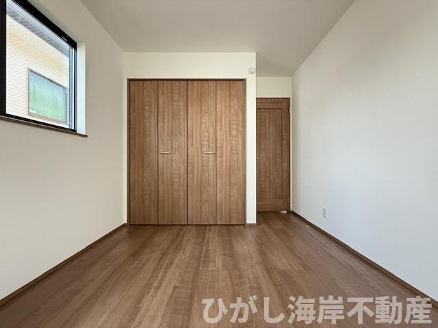 平塚市西八幡4丁目　新築戸建　全2棟の内装|5.2帖　洋室