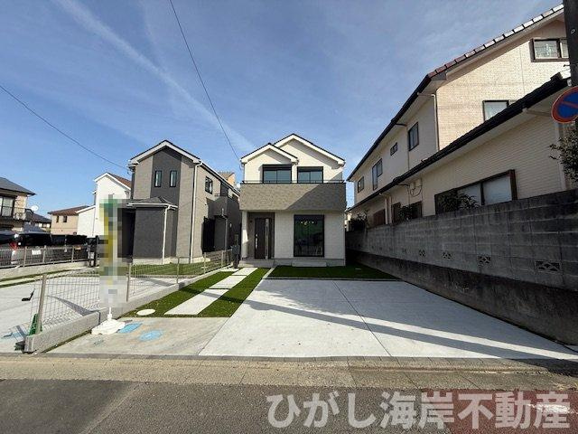 平塚市西八幡4丁目　新築戸建　全2棟の外観|現地外観