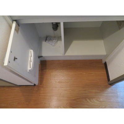 【キッチン】 | ライオンズマンション北千住第２ | キッチン下収納