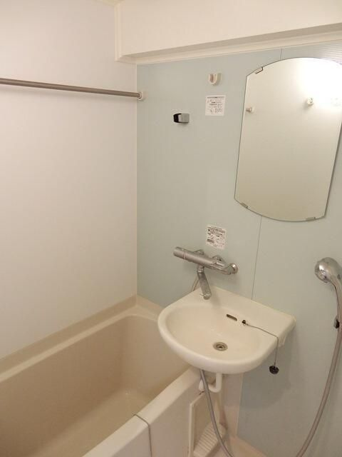 ルーブル大島の浴室