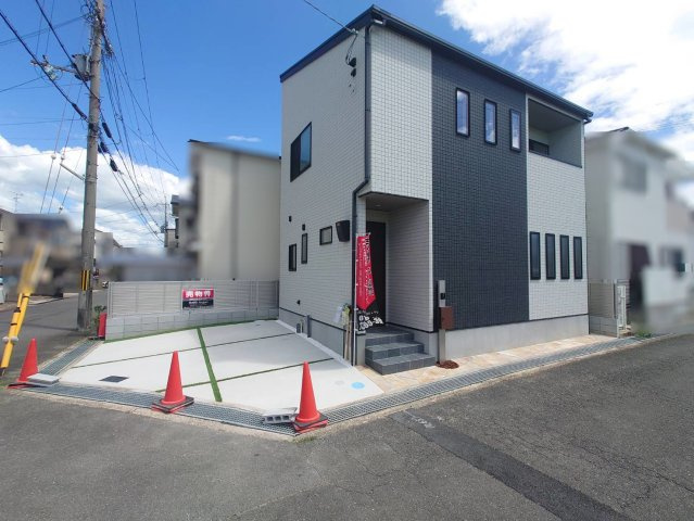 角地＆目の前が田畑につき開放感あり●陽当たり良好３ＬＤＫ●駐車２台可能●城陽市平川広田の外観|外観
